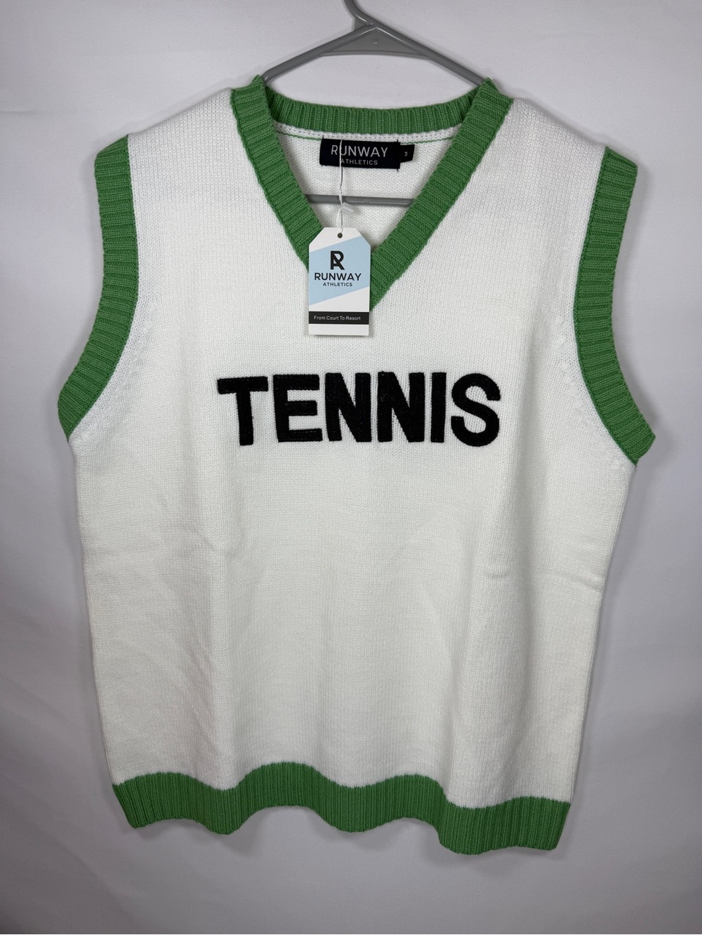 Runway Athletics Tennis Sweater Vest M White Green V-Neck Tenniscore NWT